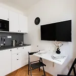 Modern Steps From Wenceslas Square By Easybnb Premium Apartman Prága