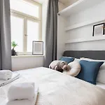 Modern Steps From Wenceslas Square By Easybnb Premium Apartman