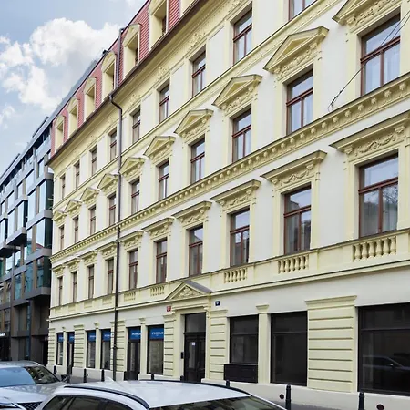 アパート Modern With Paid Parking Steps From Wenceslas Square By Easybnb Premium