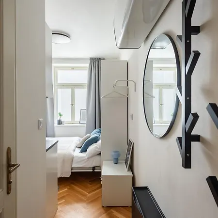 Modern With Paid Parking Steps From Wenceslas Square By Easybnb Premium *